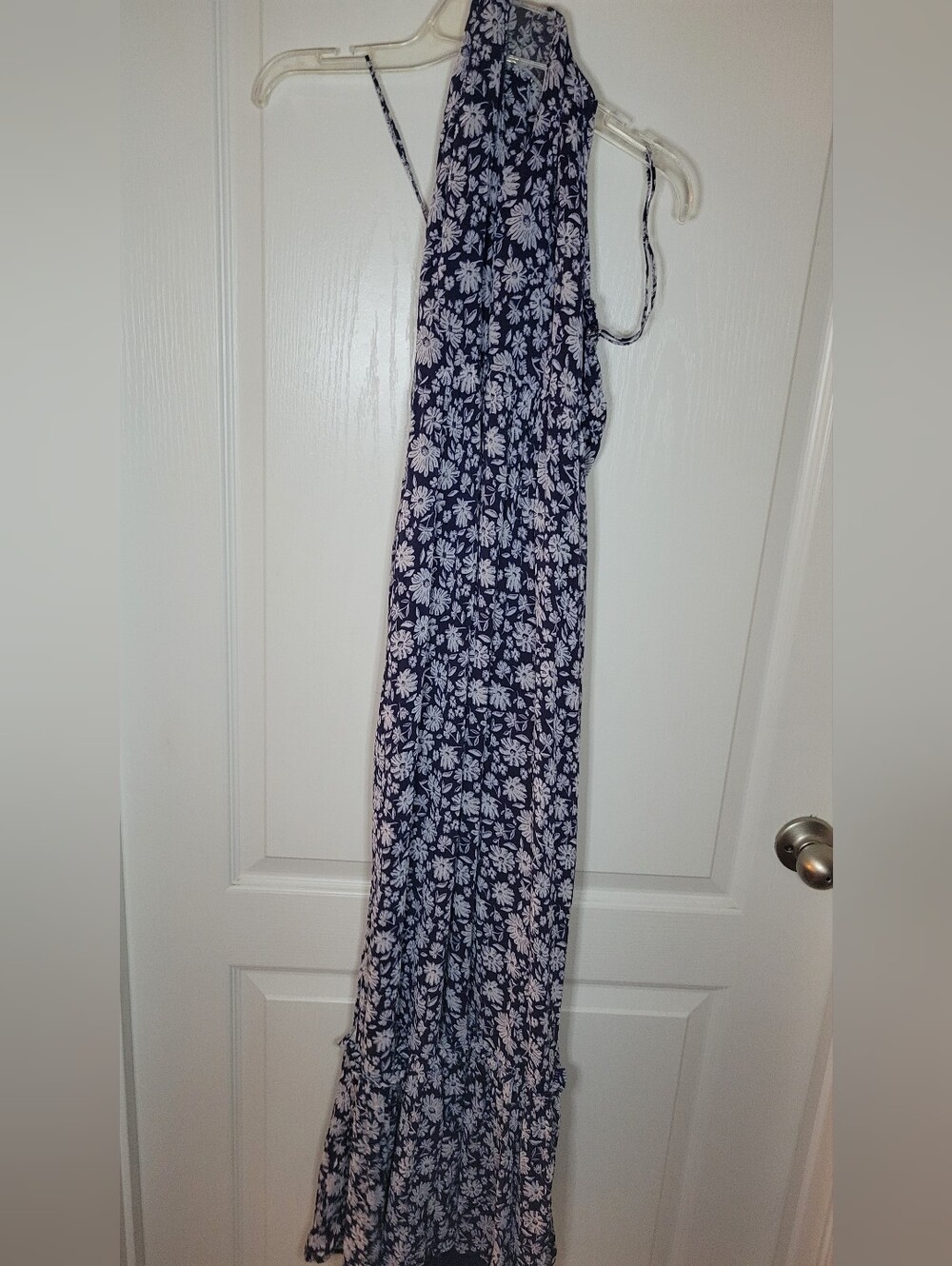 Vineyard Vines Halter Tie  Maxi Dress Ivy Floral Navy Size 6 Missing belt!
